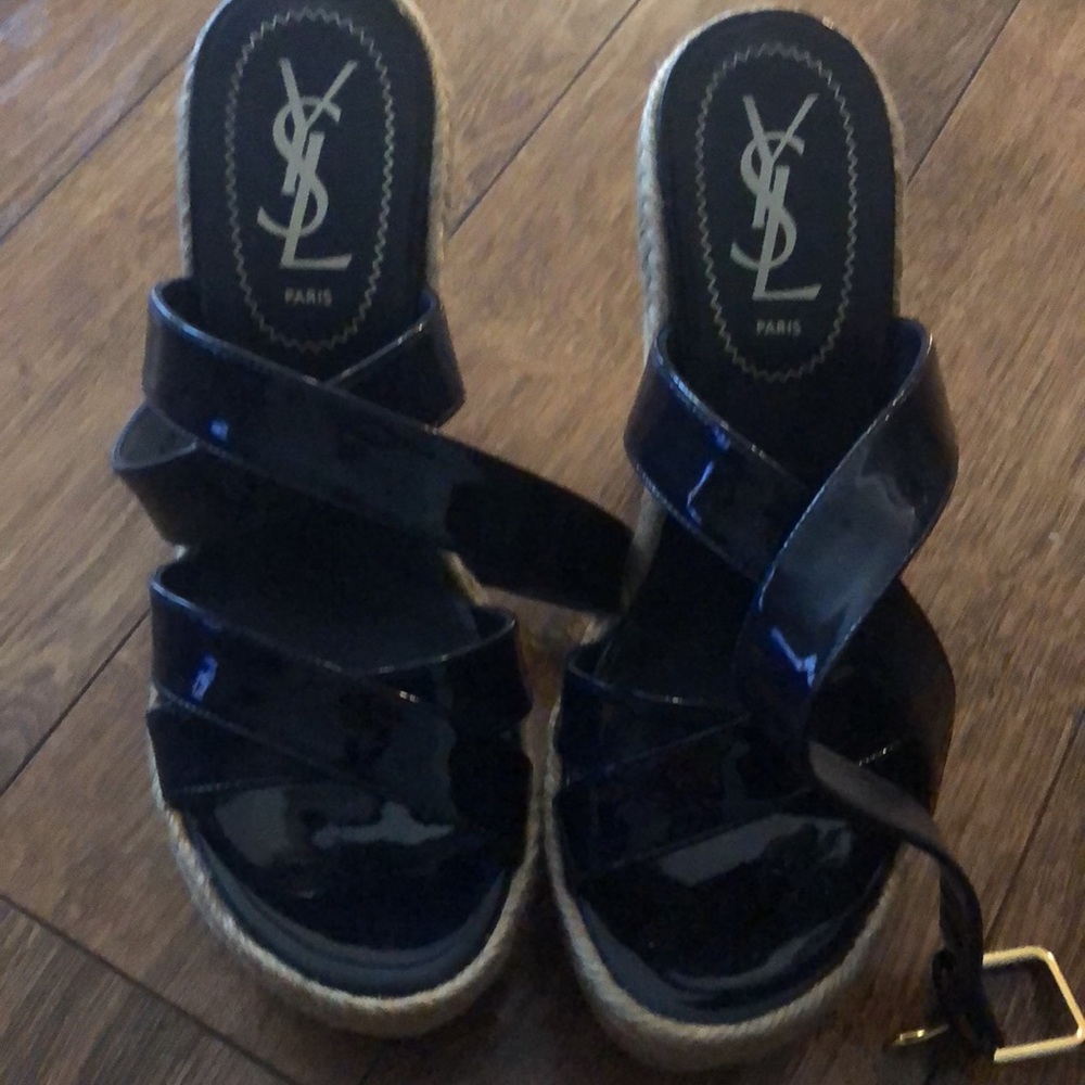Authentic 💯 YSL Wedge - Picture 5 of 6